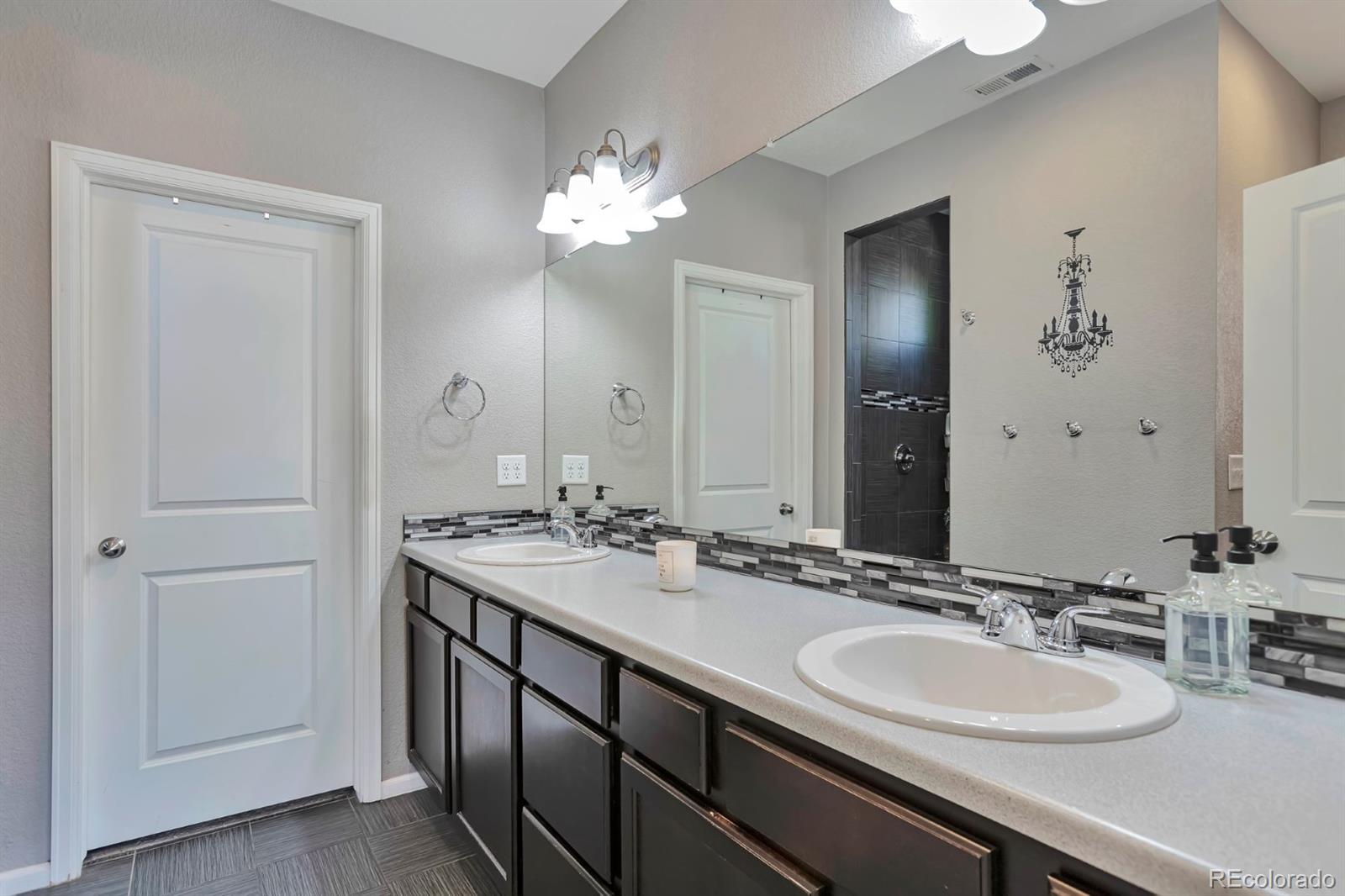 MLS Image #8 for 10639  worchester drive,commerce city, Colorado