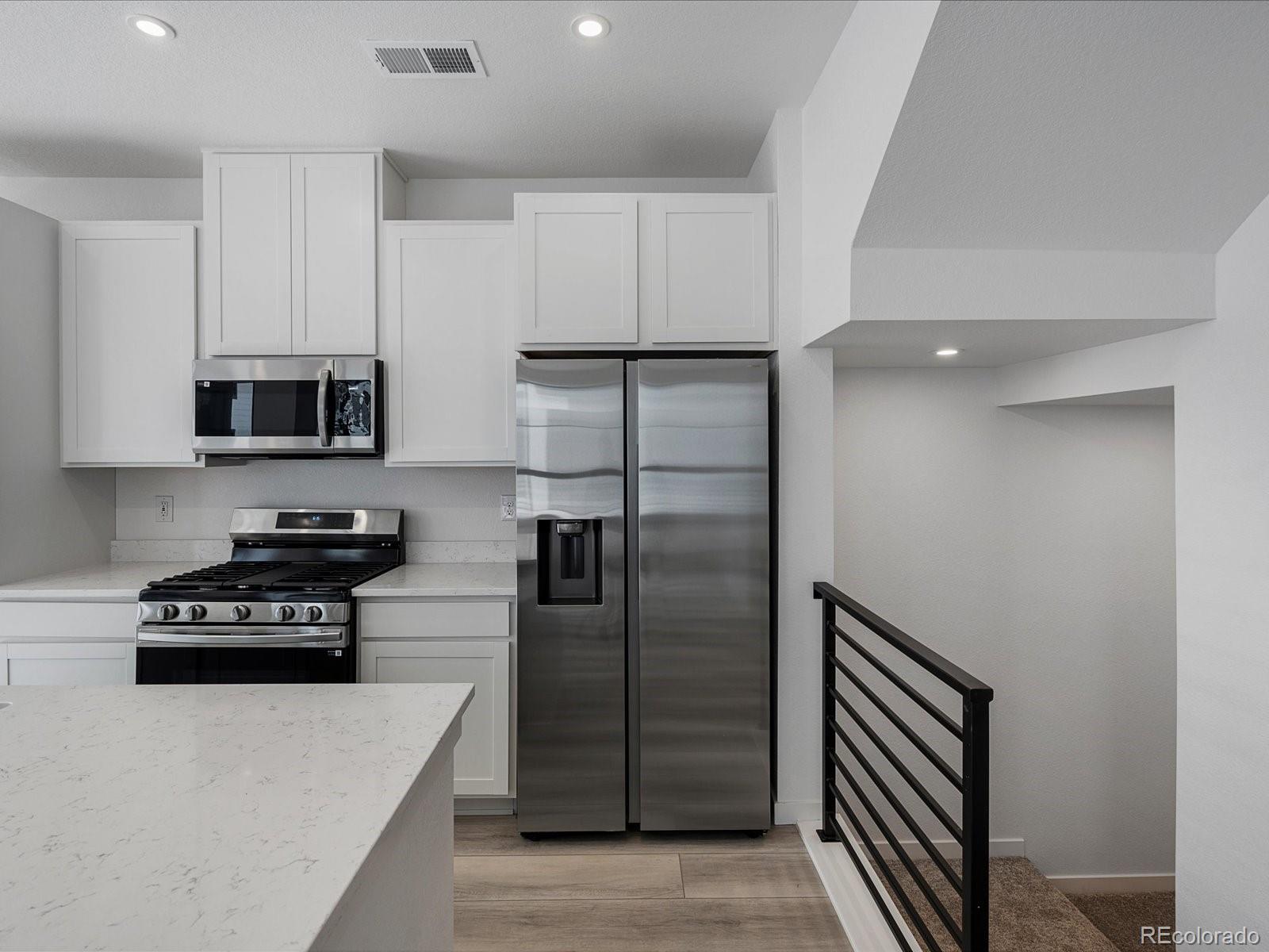 MLS Image #12 for 2032 s holly street,denver, Colorado