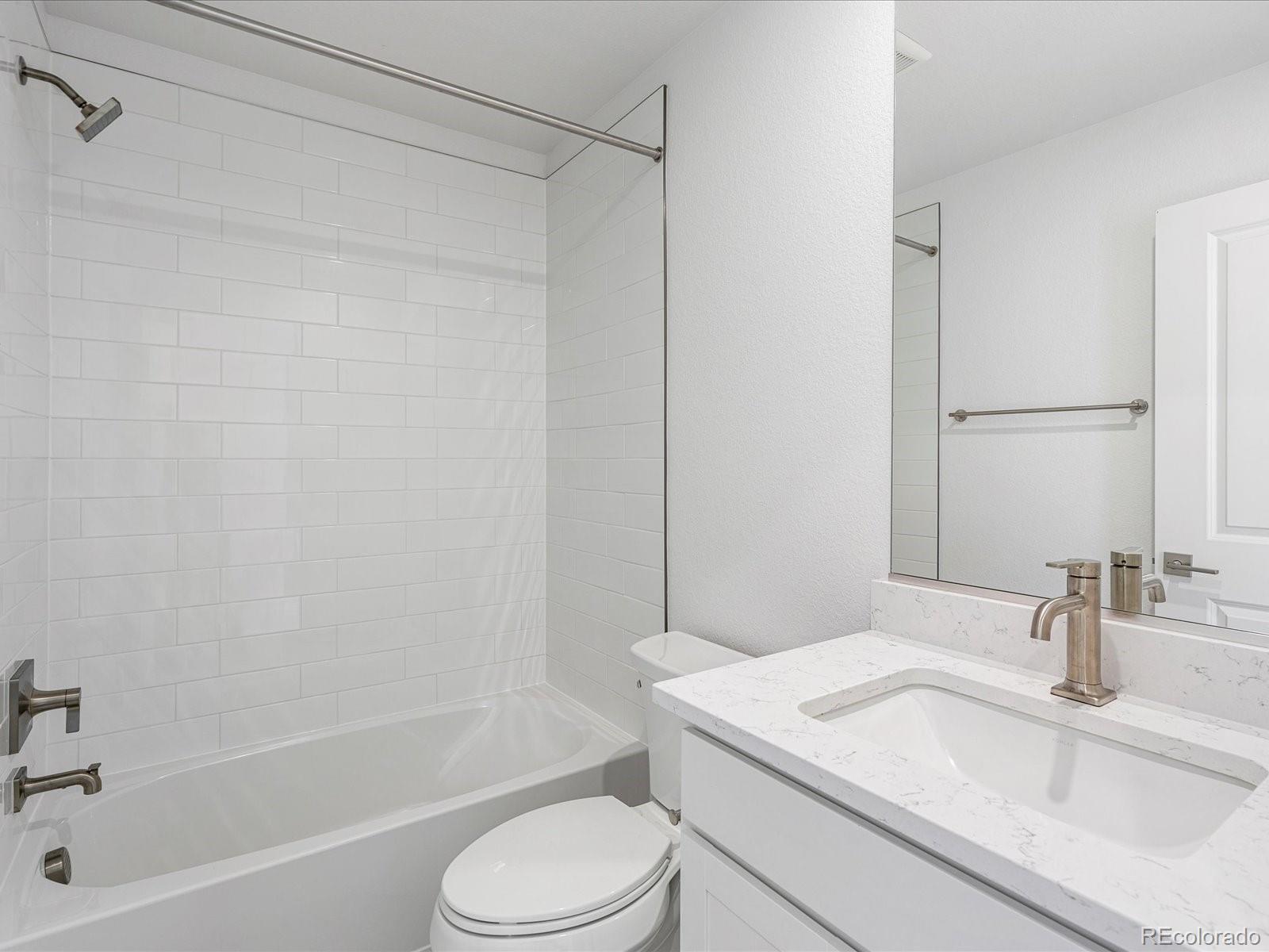 MLS Image #21 for 2032 s holly street,denver, Colorado