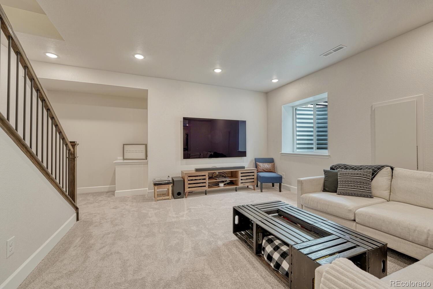 MLS Image #34 for 22583 e union circle,aurora, Colorado