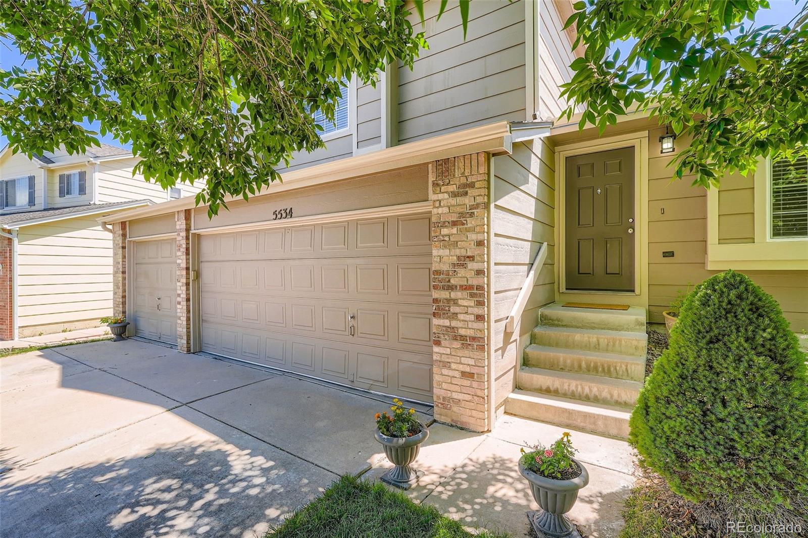 MLS Image #2 for 5534 s wenatchee street,aurora, Colorado
