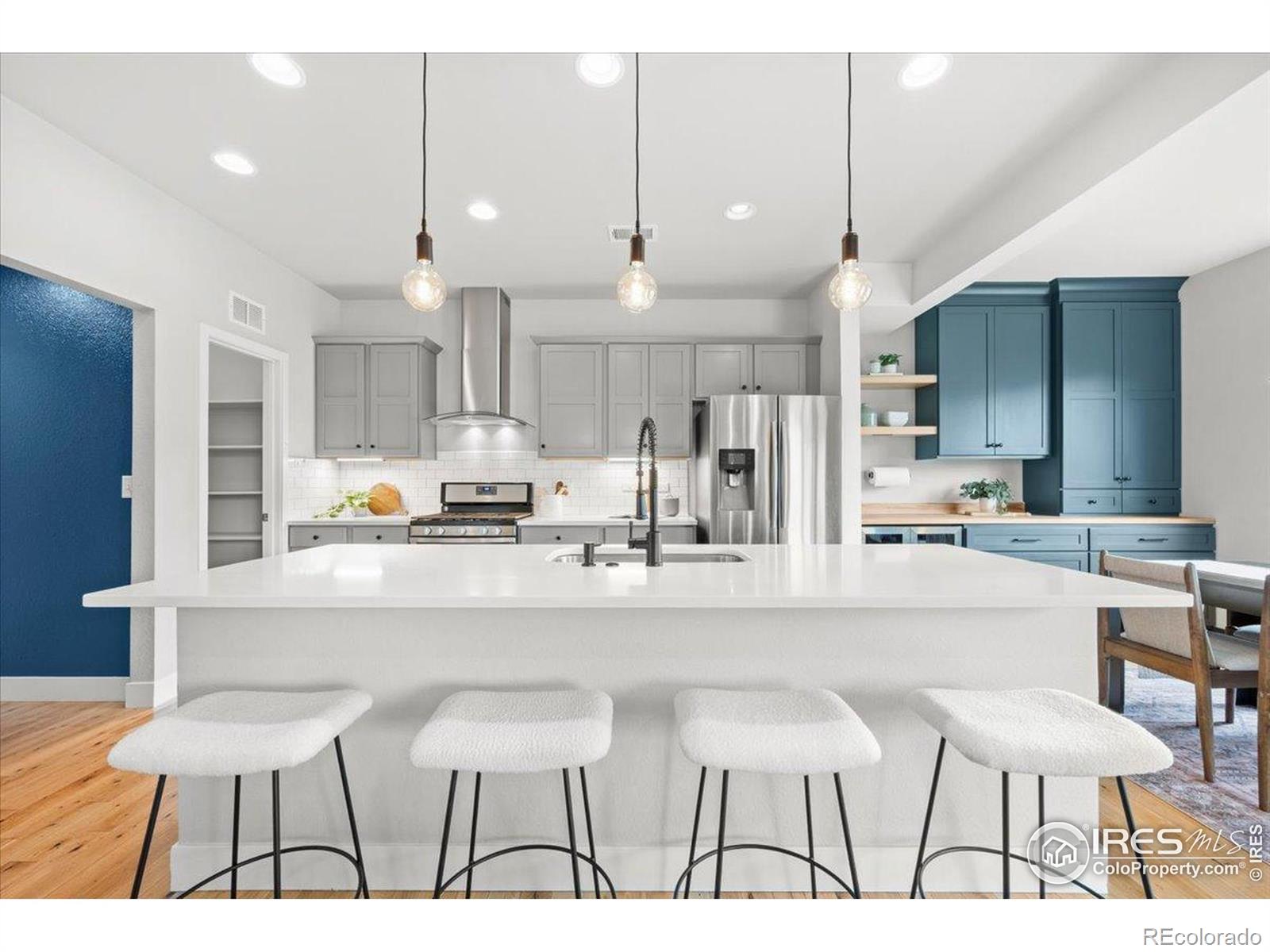 MLS Image #5 for 415  stout street,fort collins, Colorado