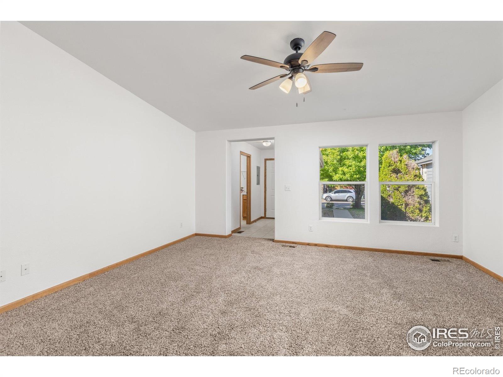 MLS Image #4 for 483 s carriage drive,milliken, Colorado