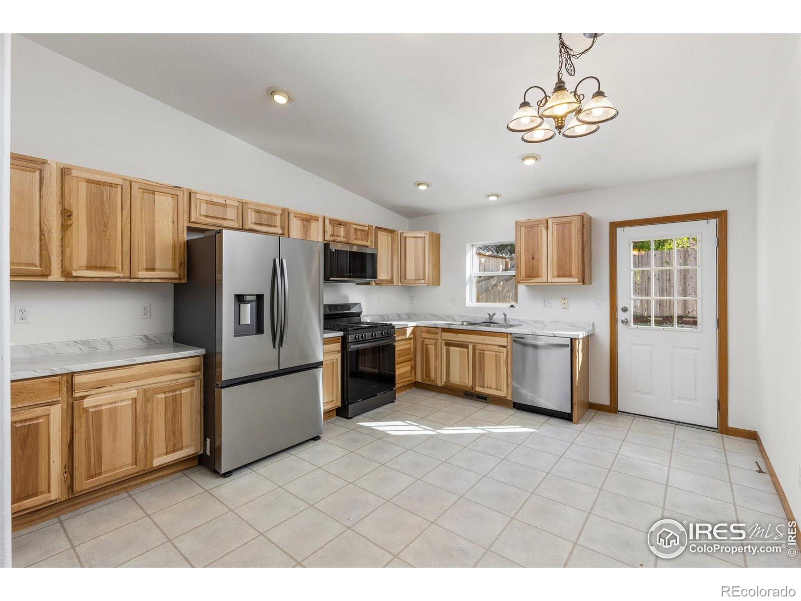 MLS Image #5 for 483 s carriage drive,milliken, Colorado