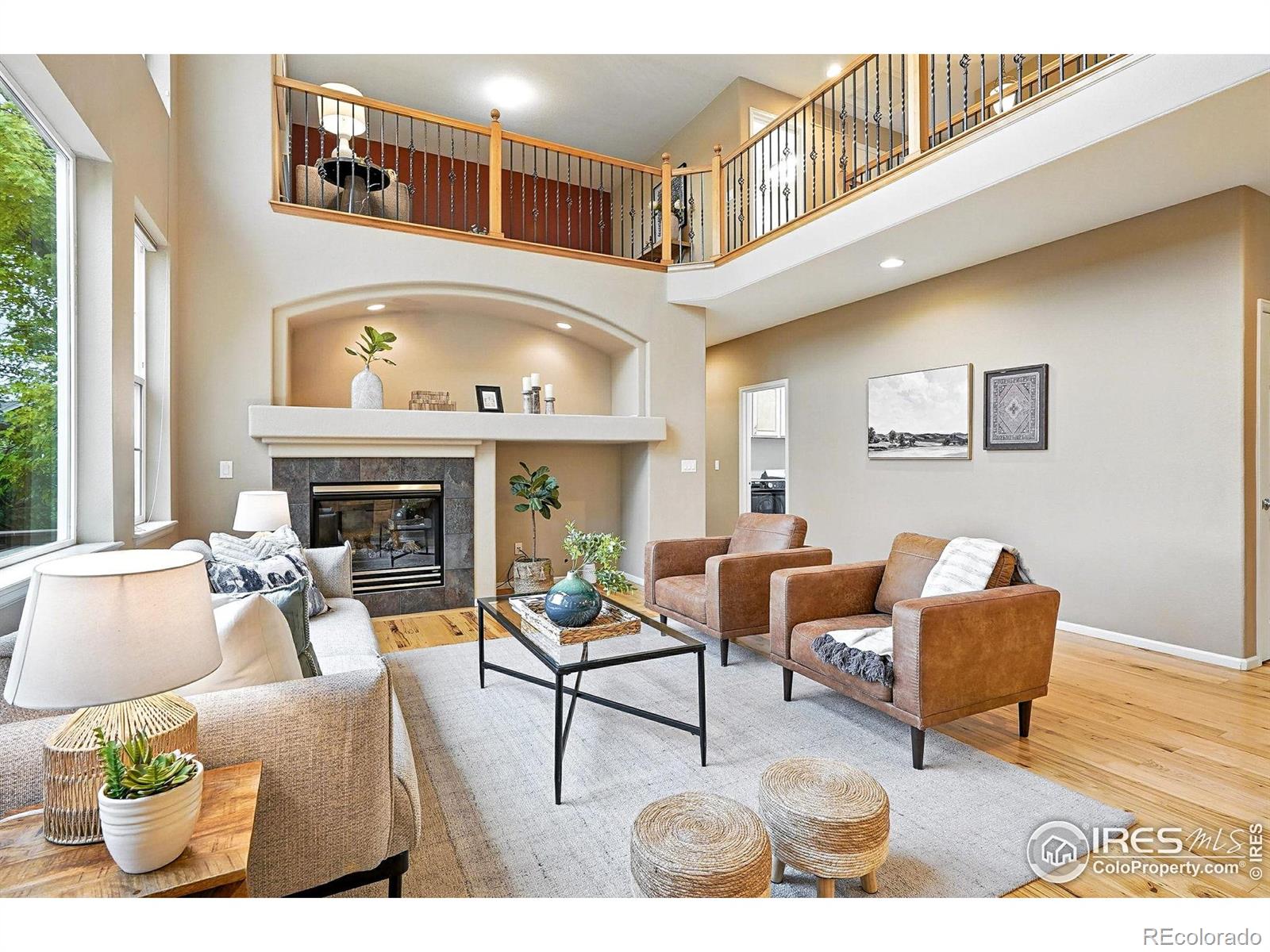MLS Image #3 for 128  falcon lane,lyons, Colorado