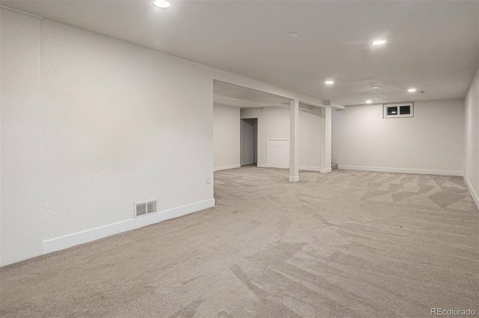 MLS Image #16 for 1694 s elm street,denver, Colorado