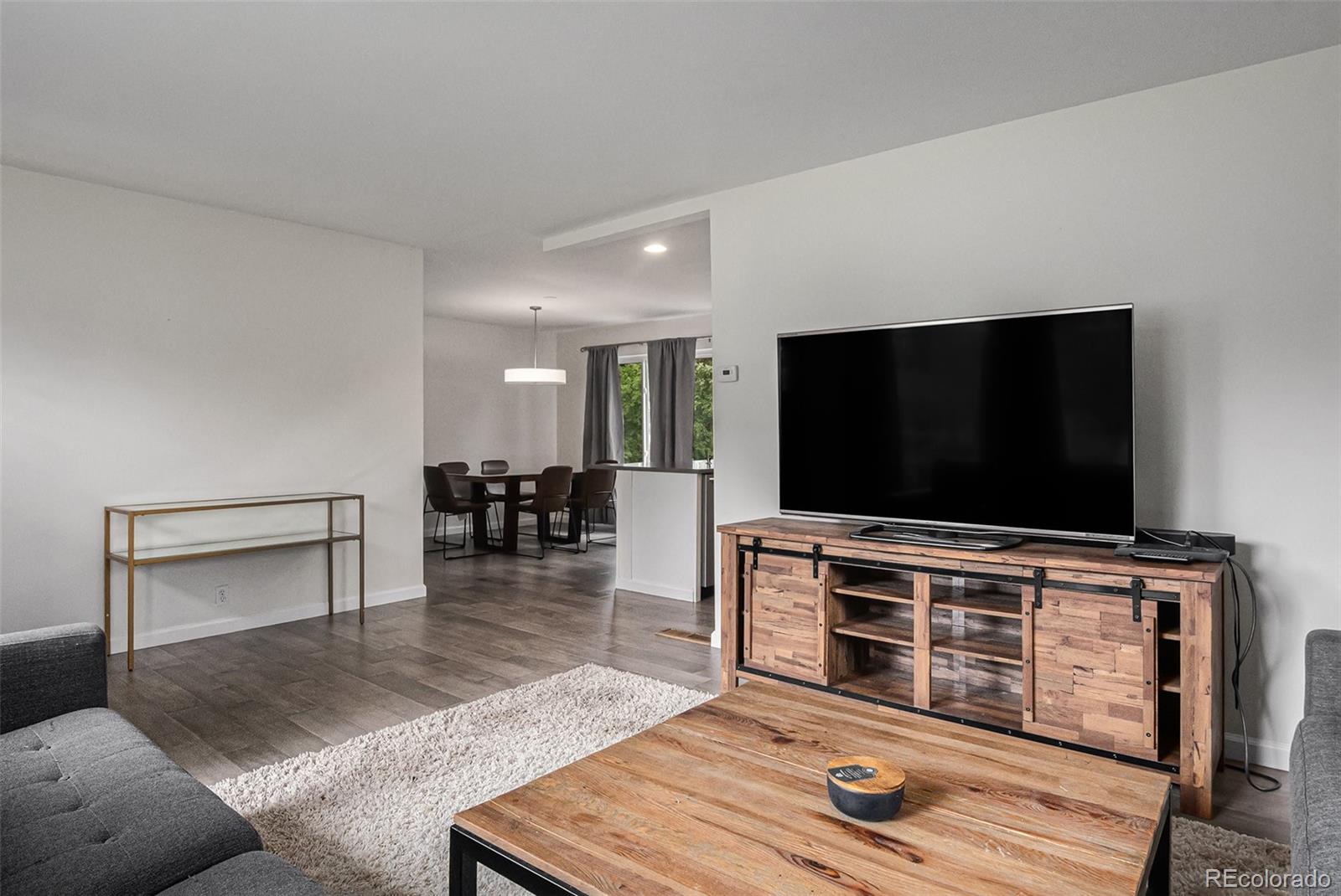MLS Image #4 for 1694 s elm street,denver, Colorado