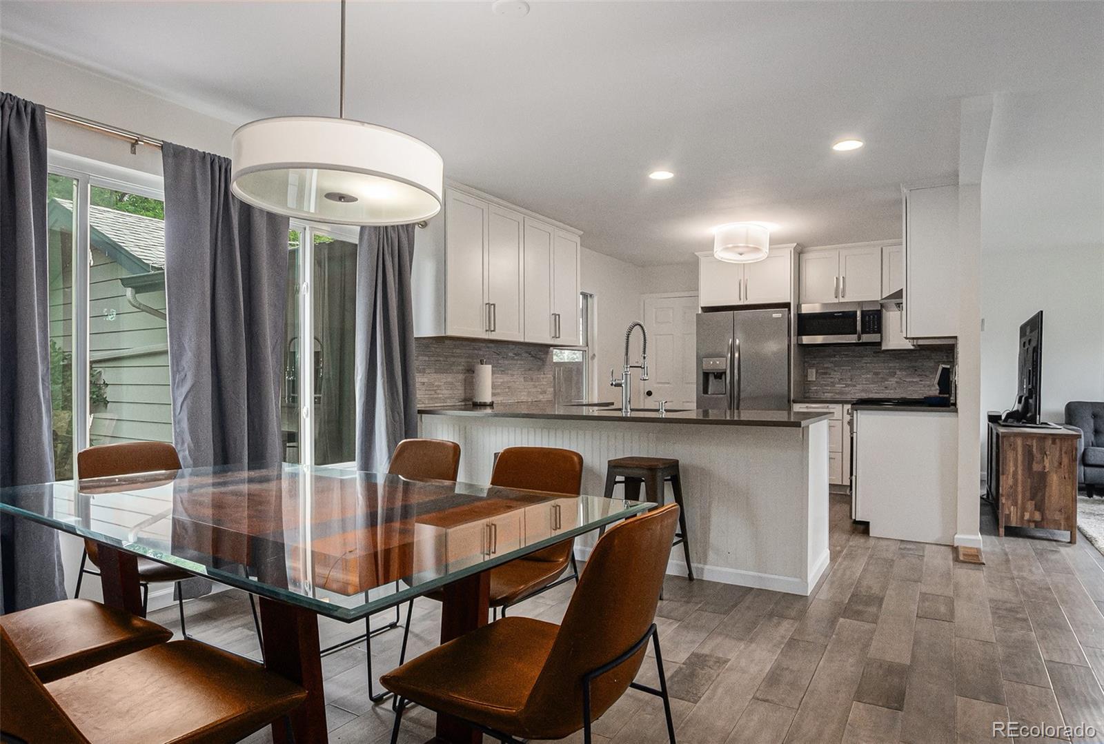 MLS Image #8 for 1694 s elm street,denver, Colorado
