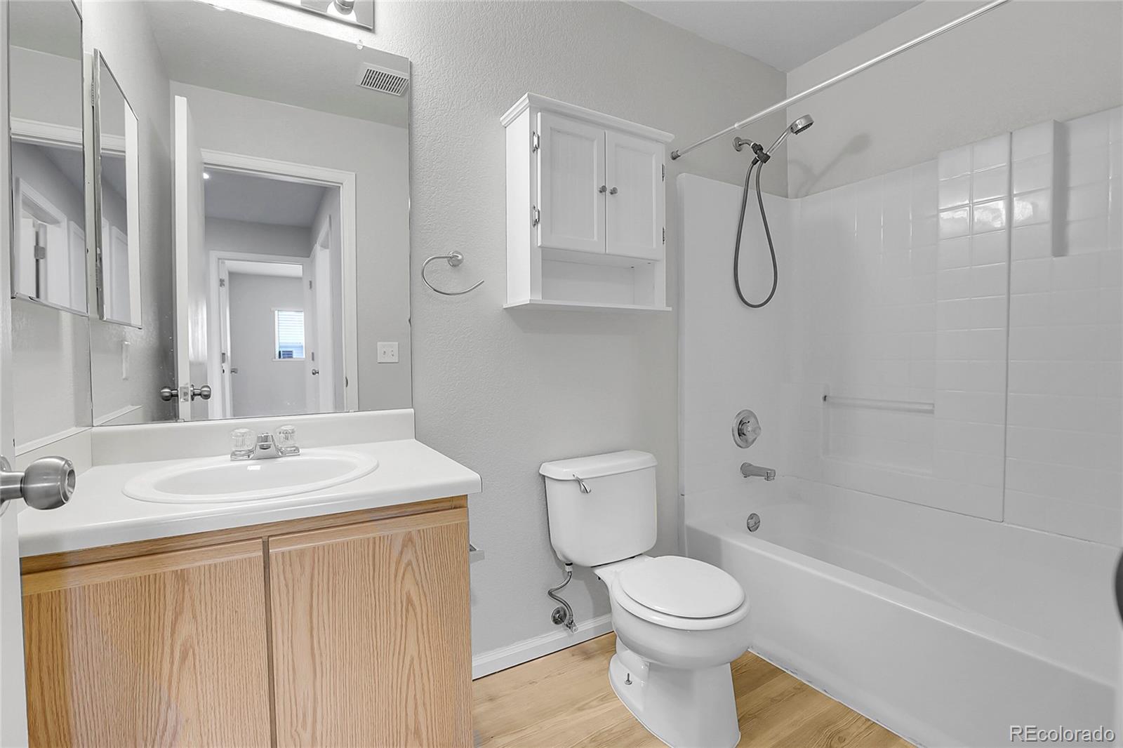 MLS Image #21 for 7977 s kittredge street,englewood, Colorado