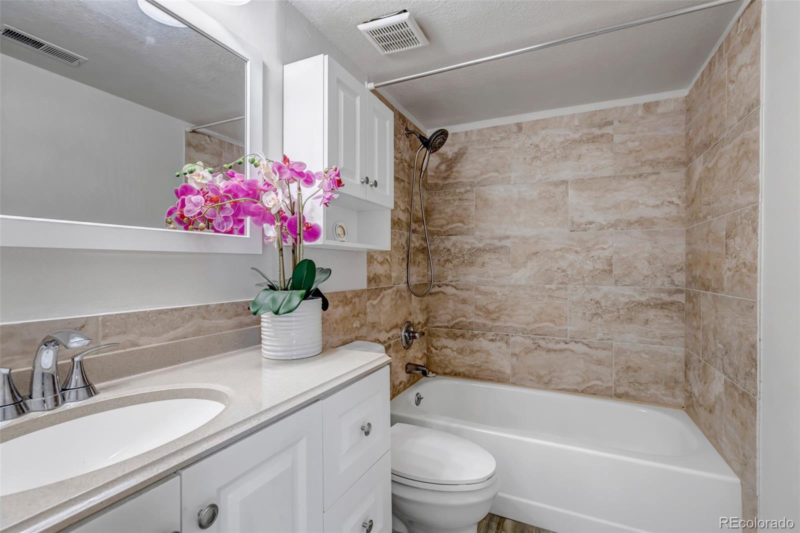 MLS Image #22 for 1135 s gilbert street 103,castle rock, Colorado