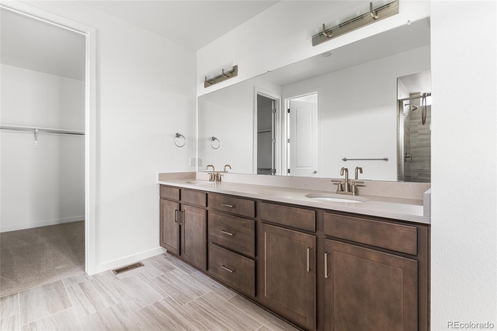 MLS Image #15 for 4125 n duquesne court,aurora, Colorado
