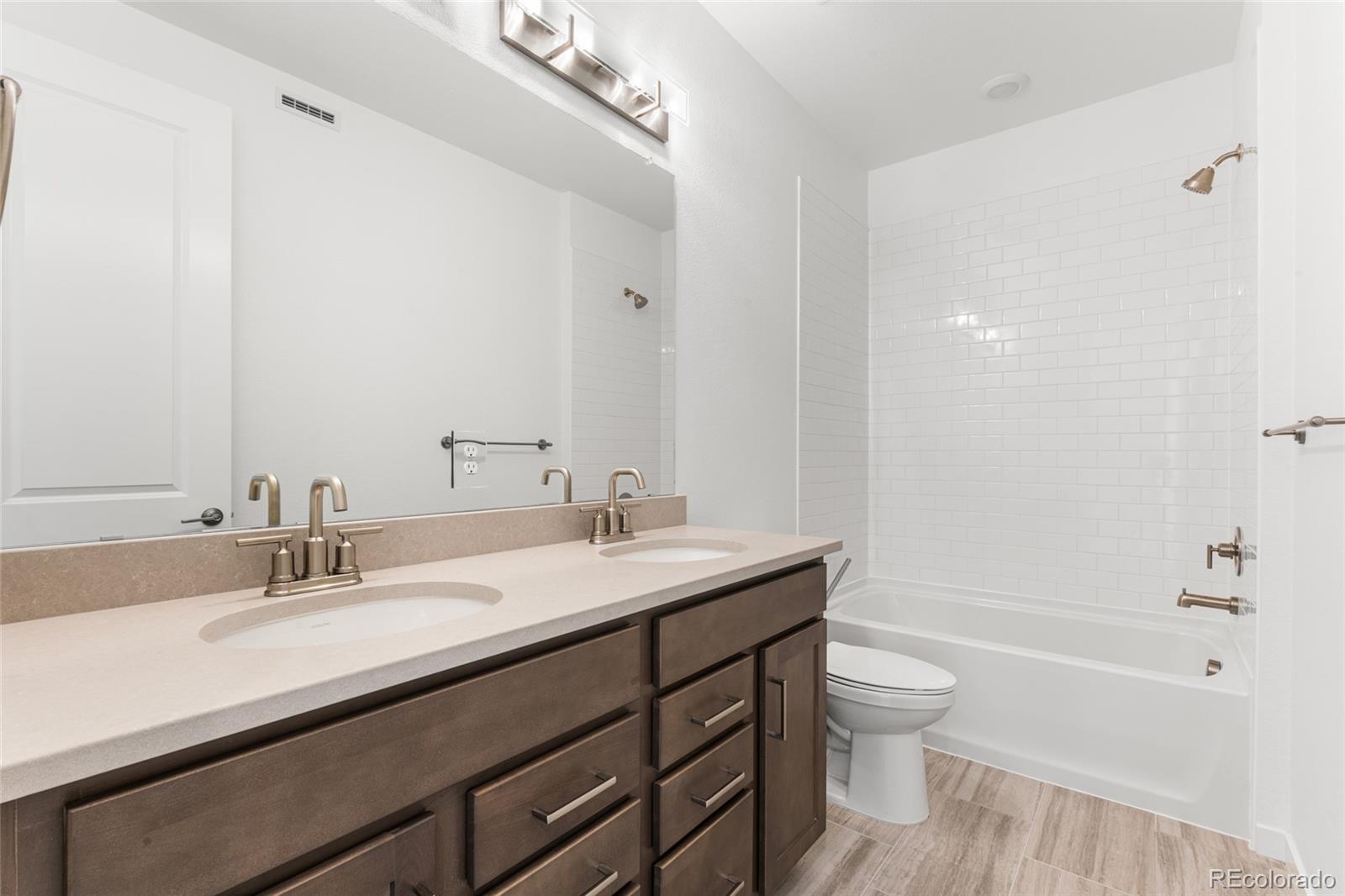 MLS Image #16 for 4125 n duquesne court,aurora, Colorado