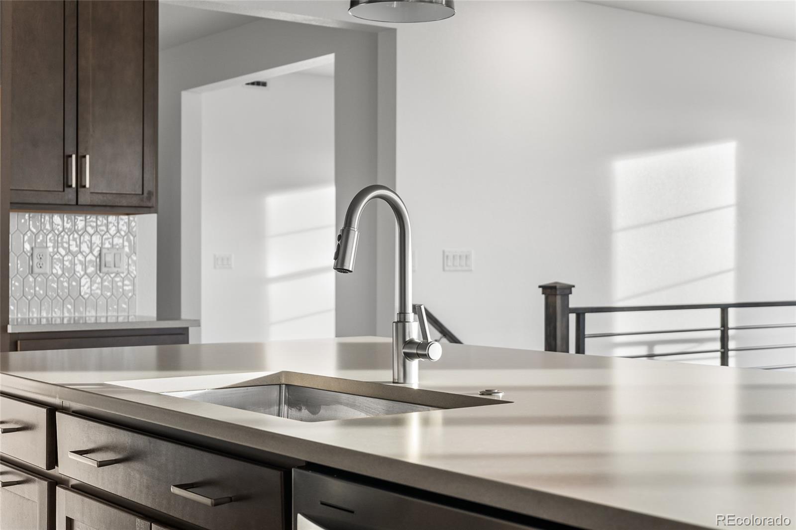 MLS Image #7 for 4125 n duquesne court,aurora, Colorado