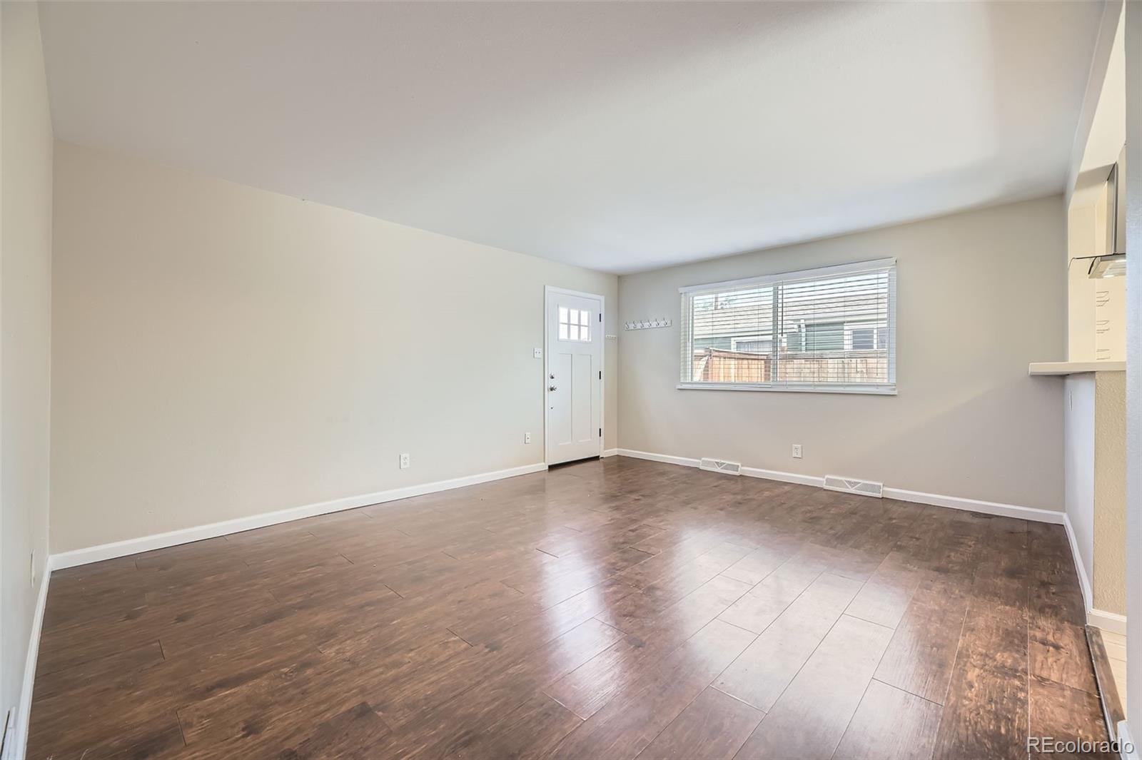 MLS Image #5 for 1021  stuart street,denver, Colorado
