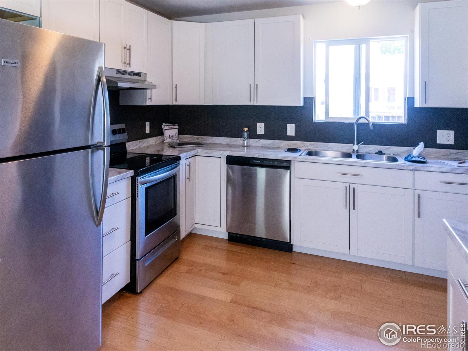 MLS Image #3 for 2037  wedgewood court,greeley, Colorado