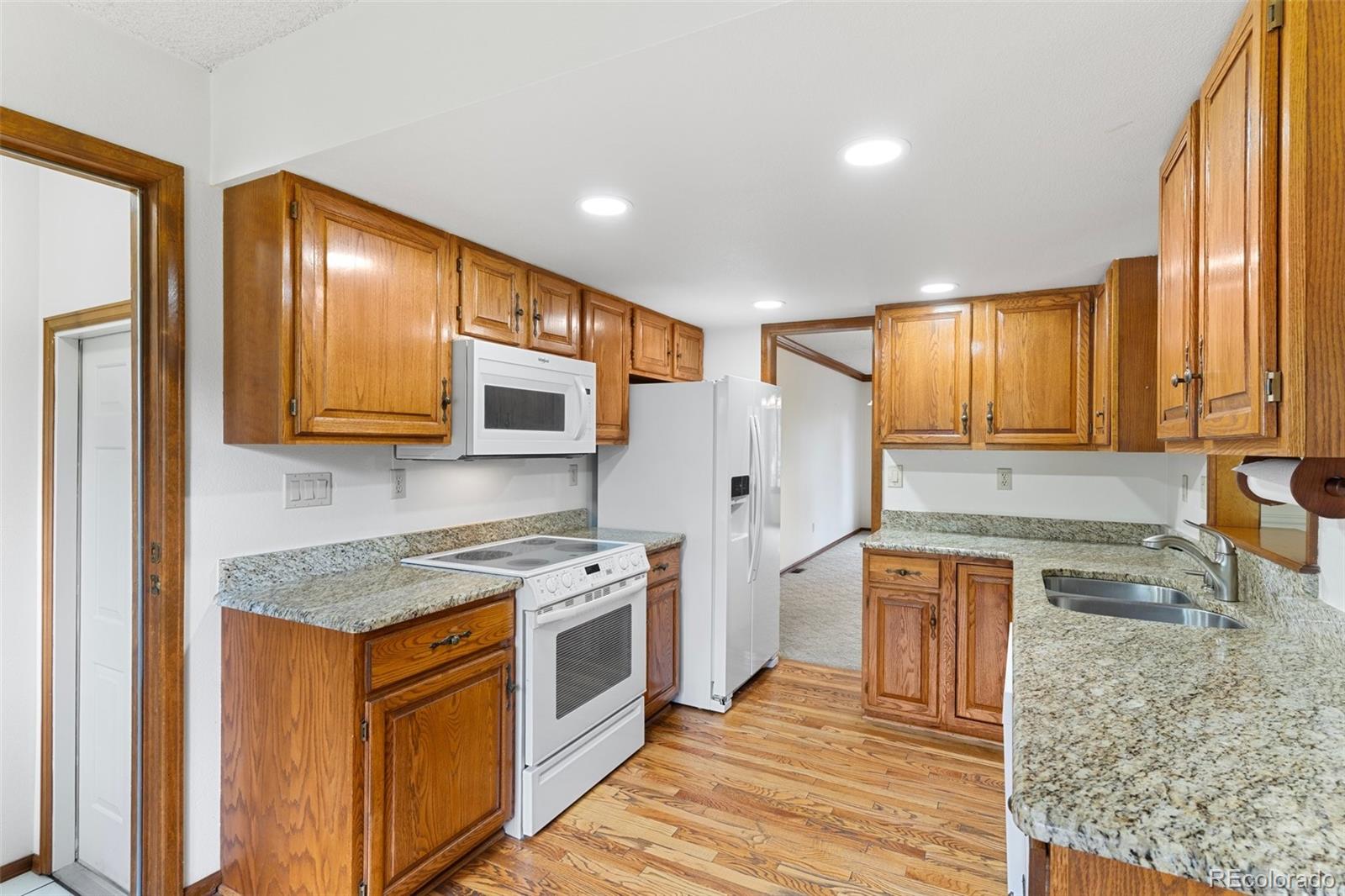 MLS Image #10 for 405  union place,colorado springs, Colorado