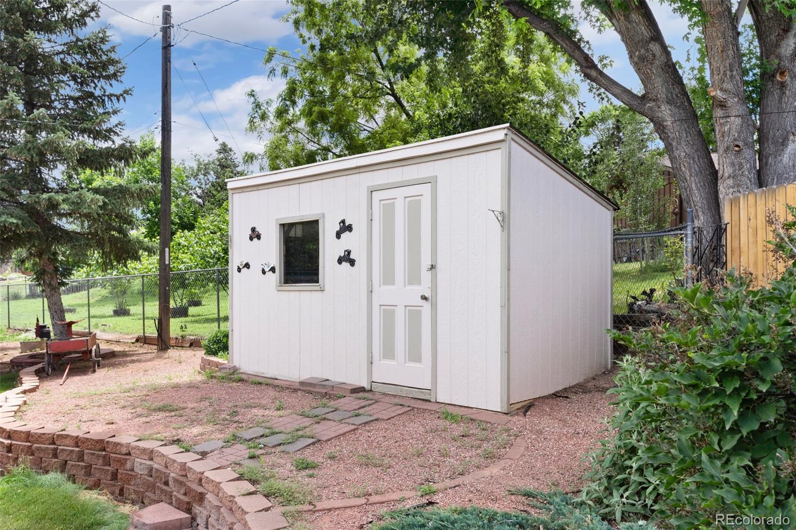 MLS Image #26 for 405  union place,colorado springs, Colorado
