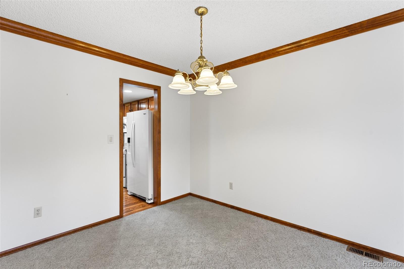 MLS Image #8 for 405  union place,colorado springs, Colorado