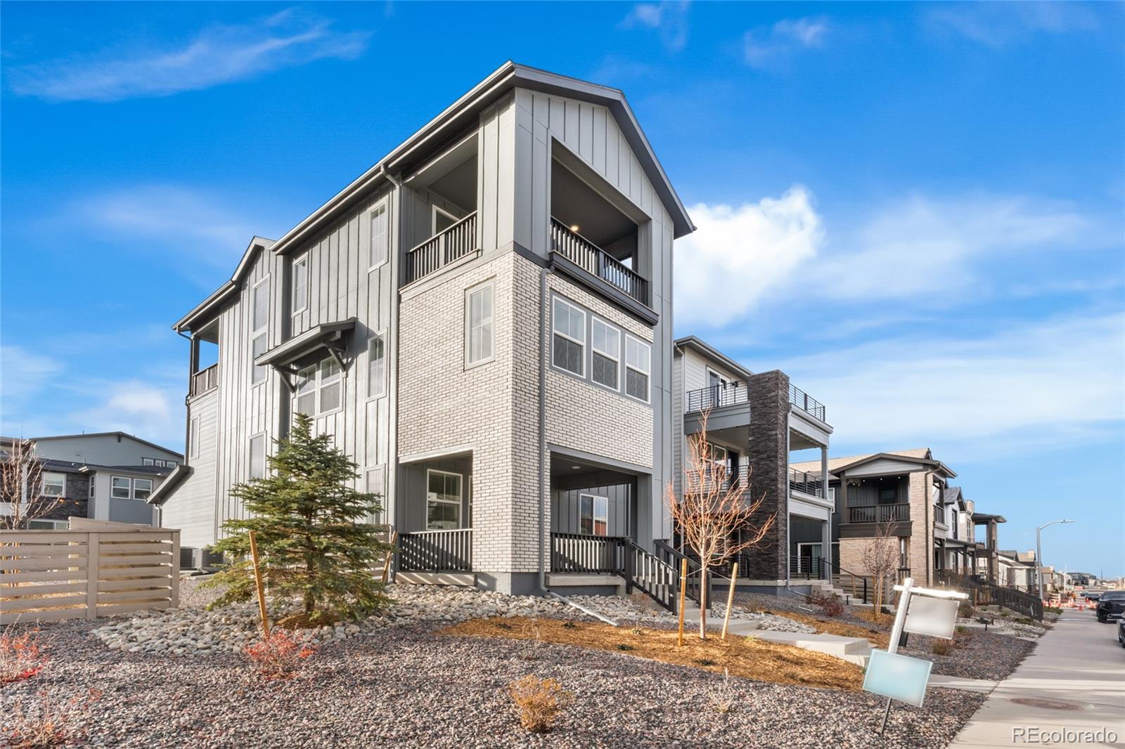 MLS Image #1 for 8625  hotchkiss street,littleton, Colorado