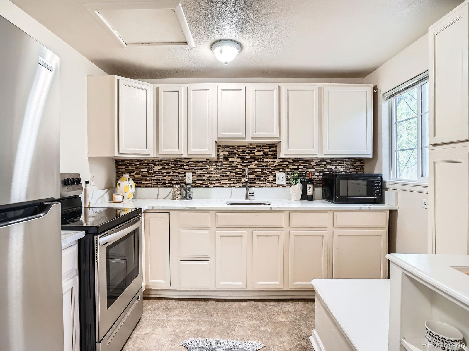 MLS Image #2 for 3304 w 3rd avenue,denver, Colorado