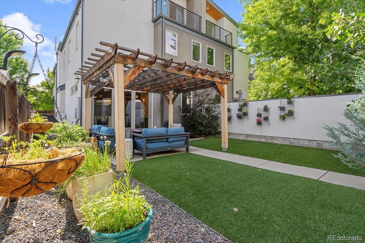 MLS Image #14 for 2420 s gilpin street,denver, Colorado