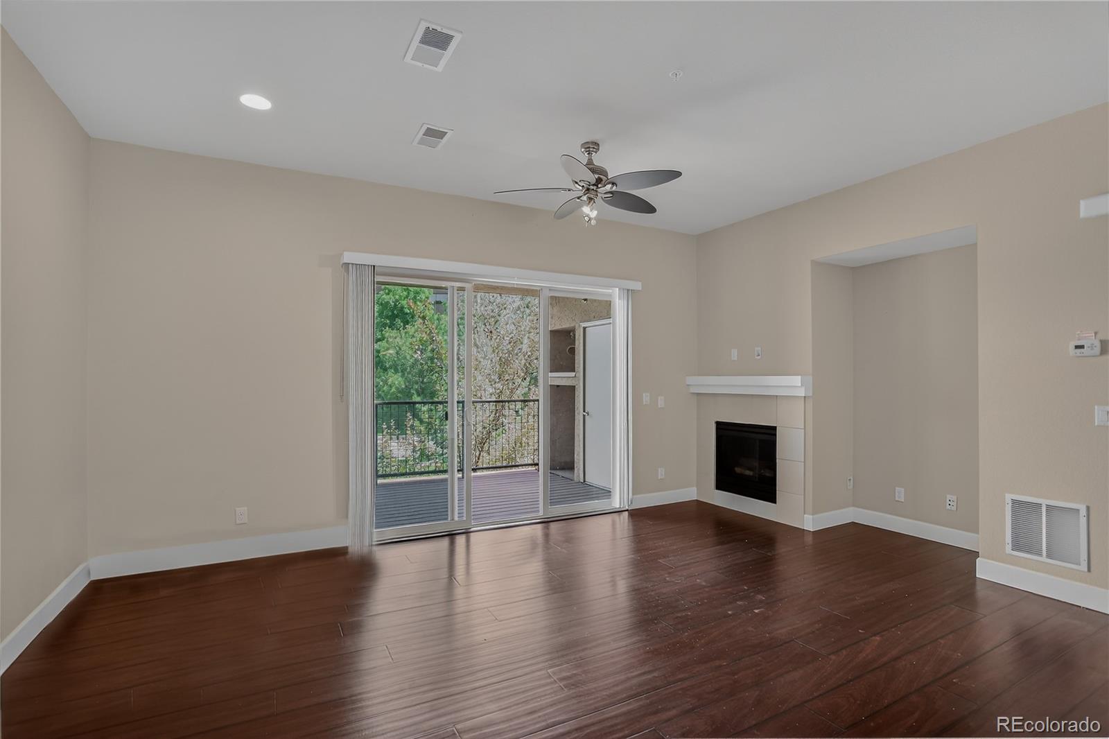 MLS Image #4 for 303  inverness way,englewood, Colorado