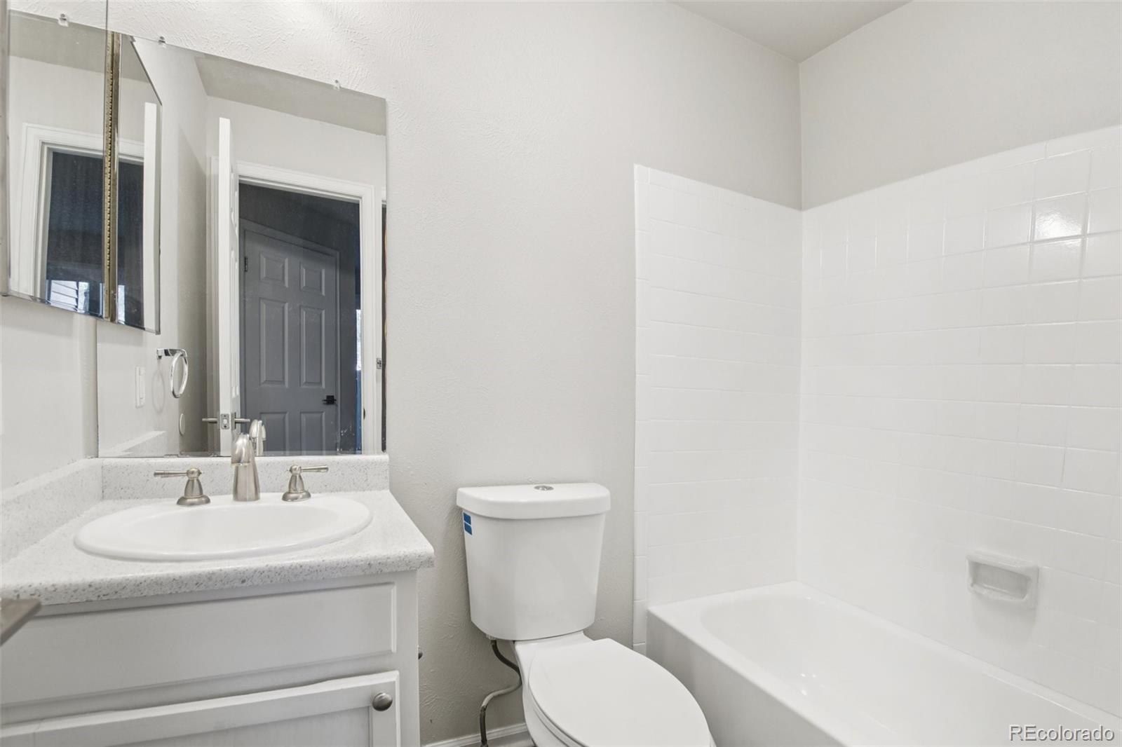 MLS Image #13 for 6705 s field street,littleton, Colorado