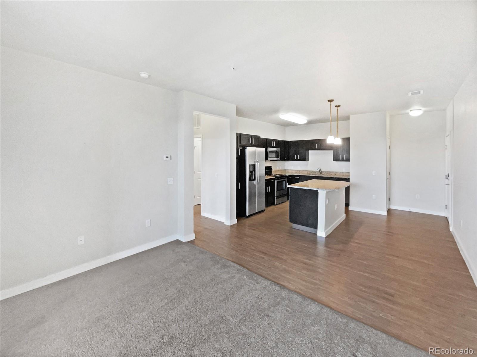 MLS Image #11 for 4100  albion street 523,denver, Colorado