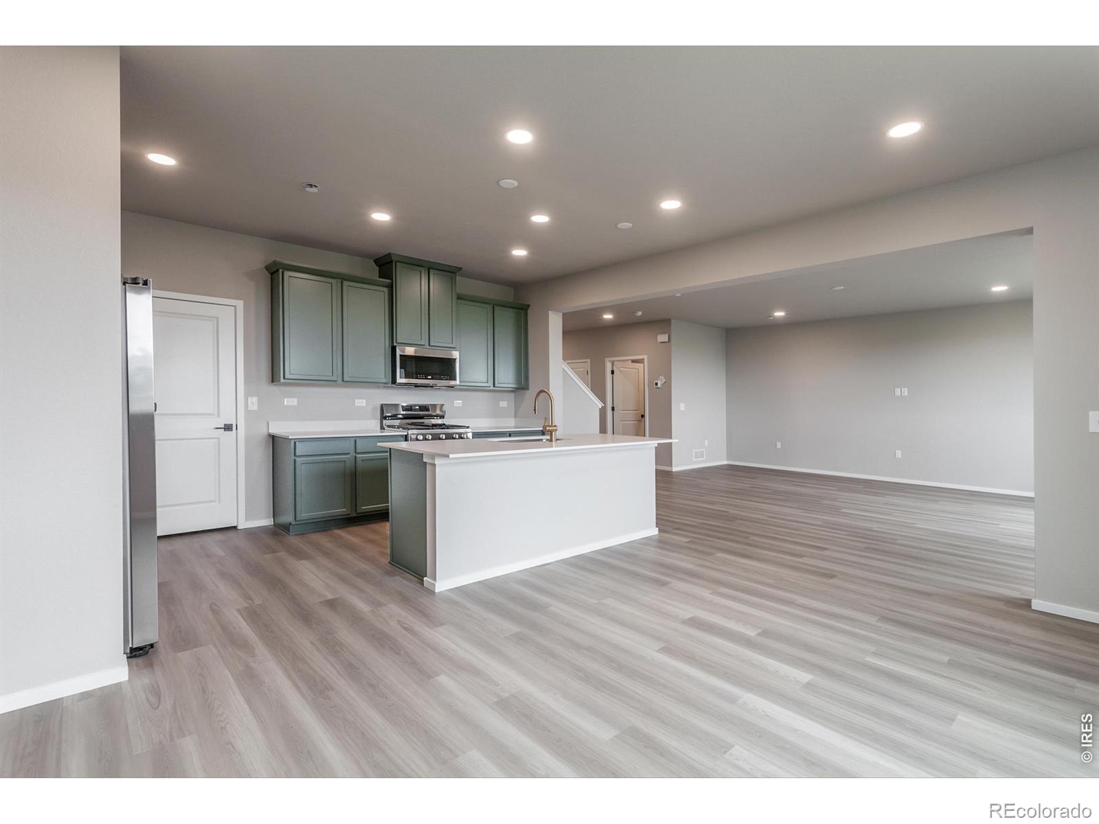 MLS Image #12 for 1600  alfalfa lane,johnstown, Colorado