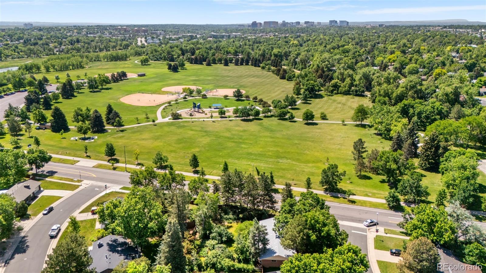 MLS Image #29 for 2698 s niagara street,denver, Colorado