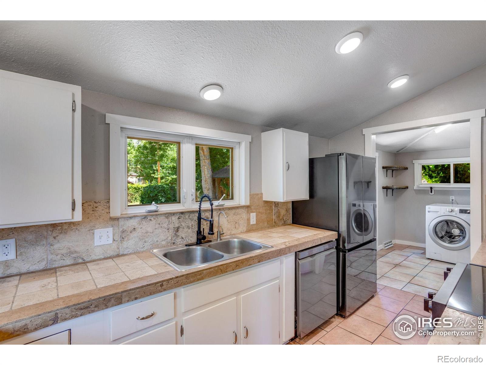 MLS Image #12 for 533 w 3rd street,loveland, Colorado
