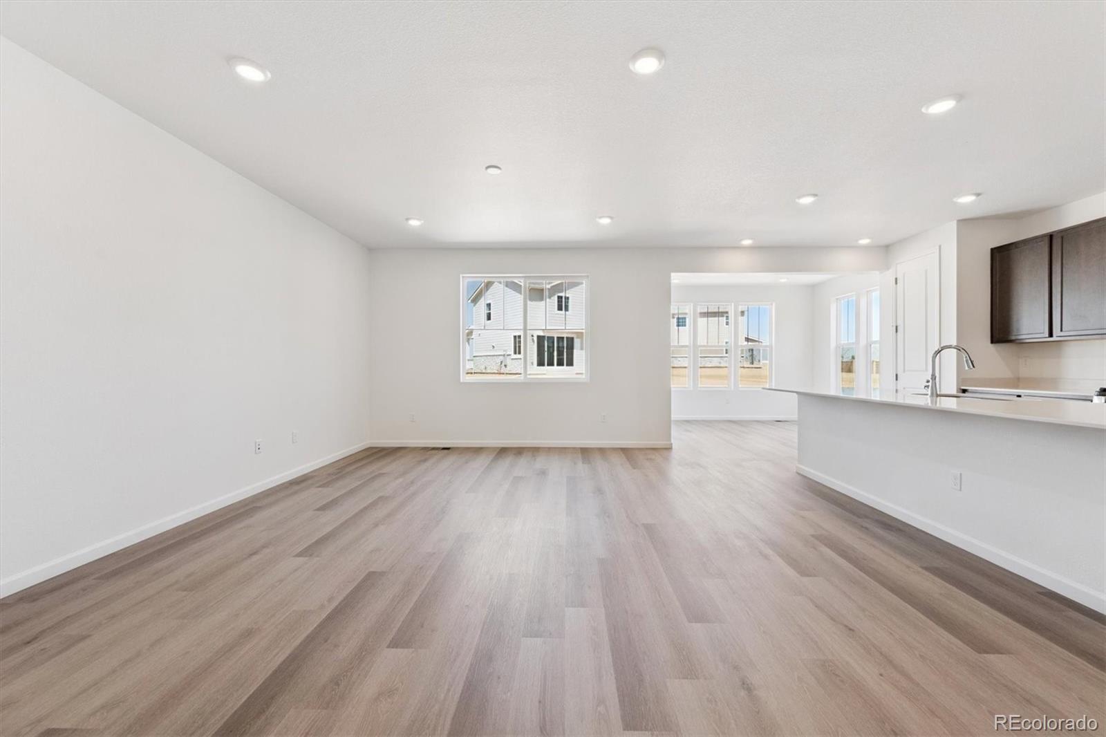 MLS Image #2 for 24745 e 41st avenue,aurora, Colorado