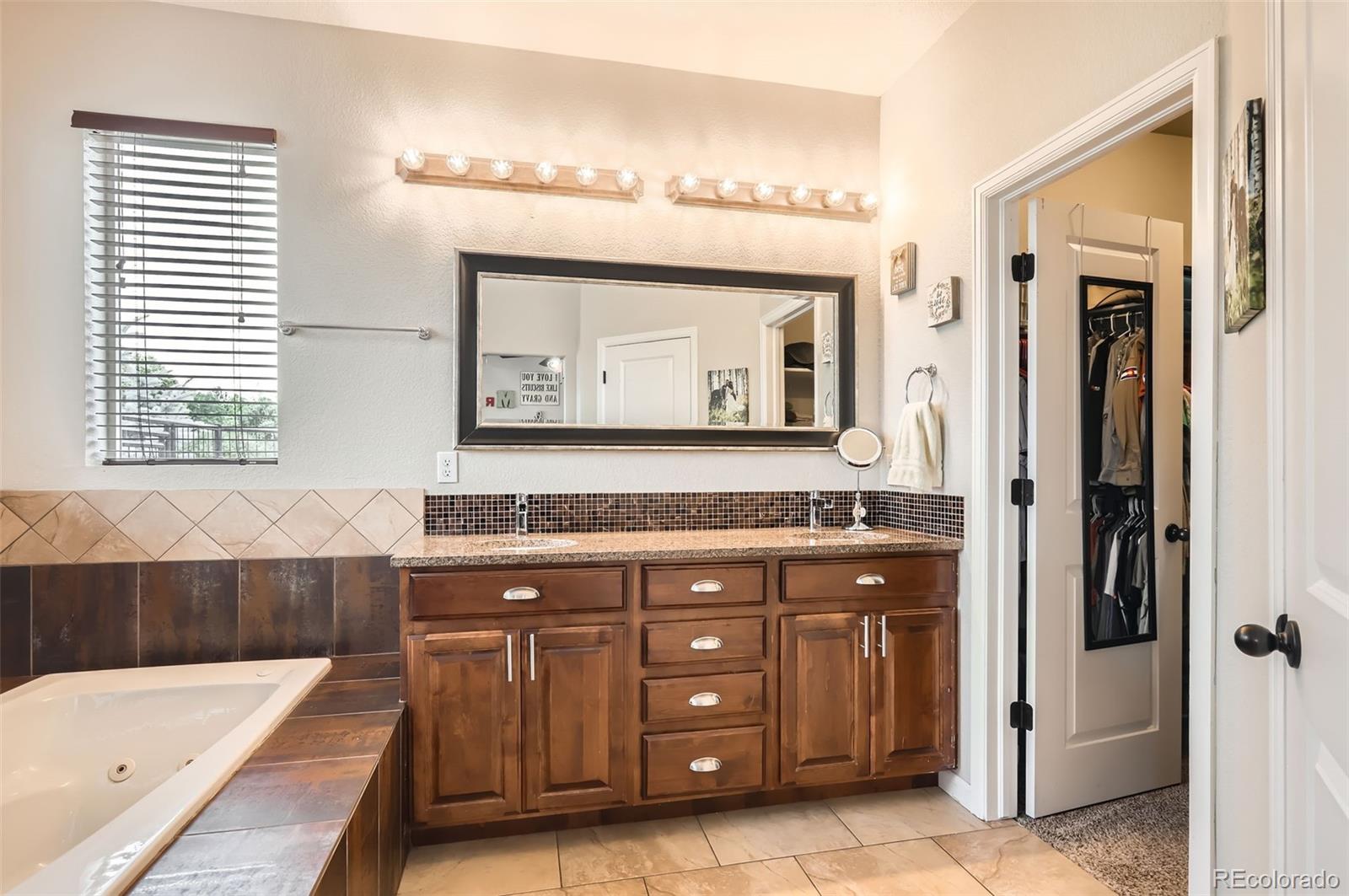MLS Image #7 for 311  heidie lane,milliken, Colorado