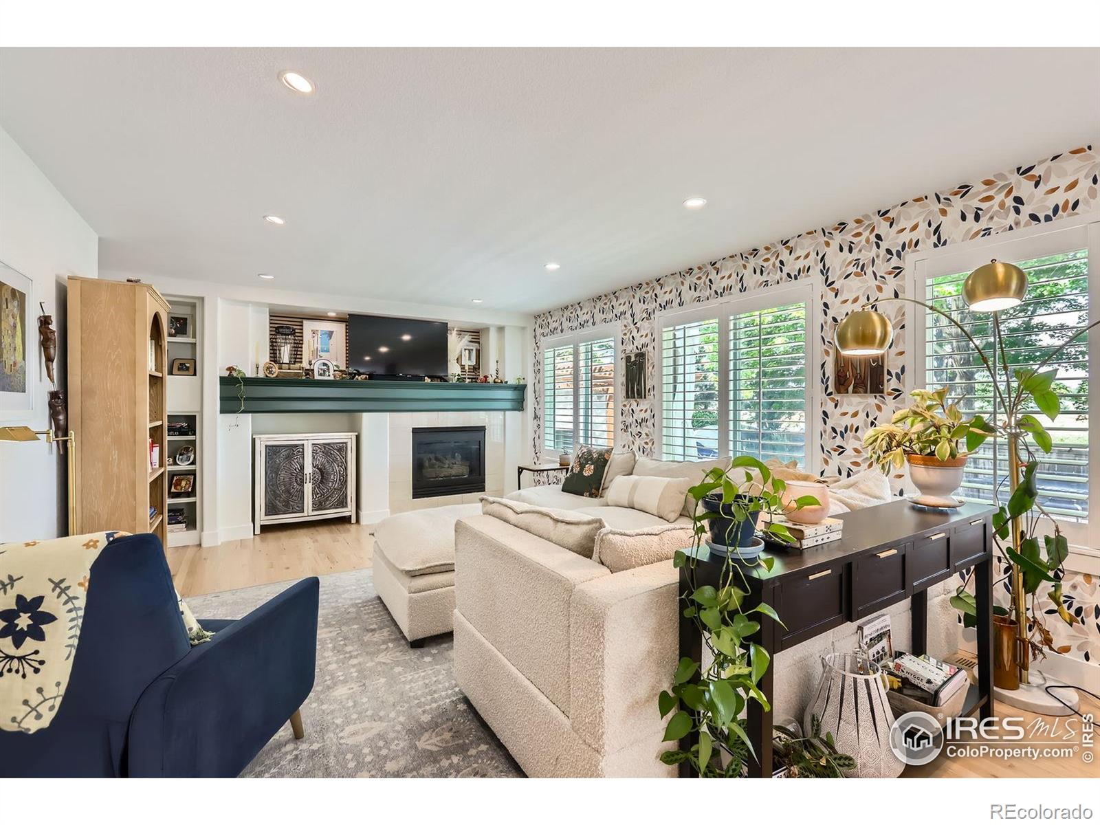 MLS Image #9 for 1405  clover creek drive,longmont, Colorado