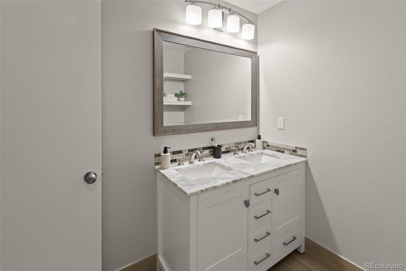 MLS Image #21 for 3458 s norfolk way,aurora, Colorado