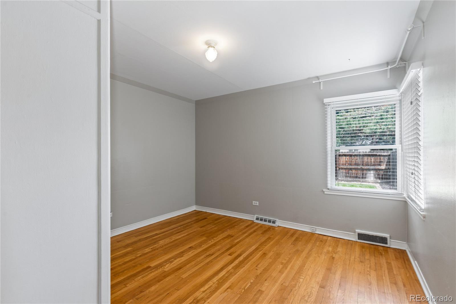 MLS Image #17 for 2640 s marion street,denver, Colorado