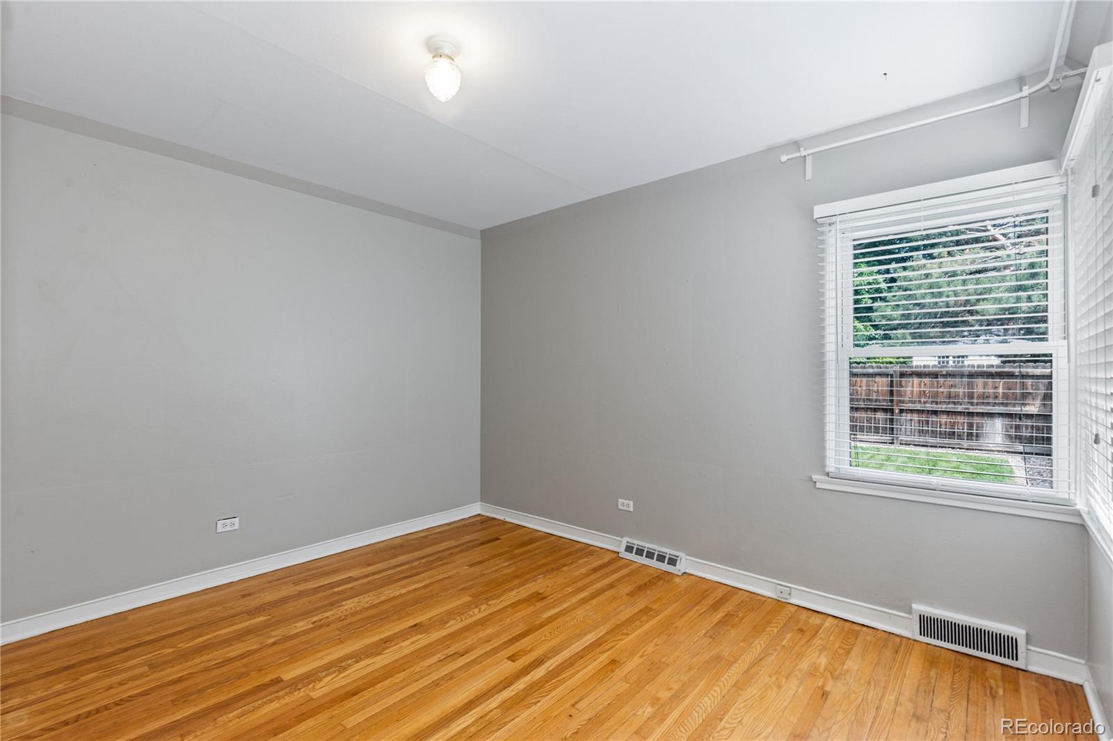 MLS Image #18 for 2640 s marion street,denver, Colorado