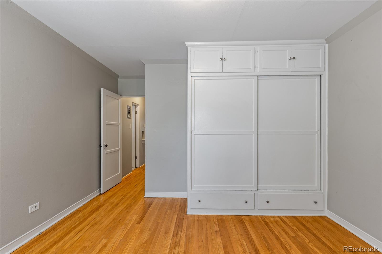 MLS Image #20 for 2640 s marion street,denver, Colorado