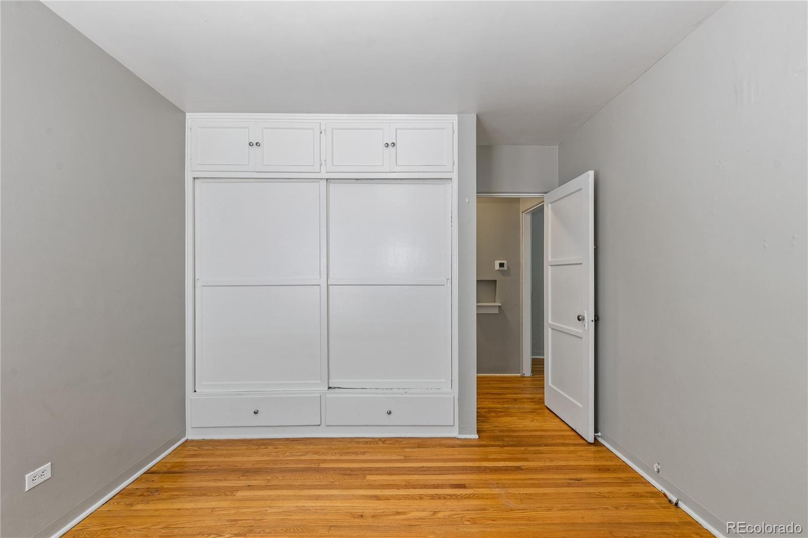 MLS Image #23 for 2640 s marion street,denver, Colorado