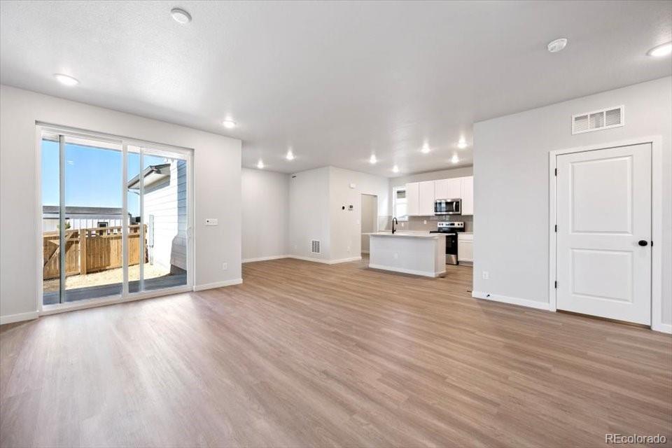 MLS Image #6 for 4729 n valdai court,aurora, Colorado