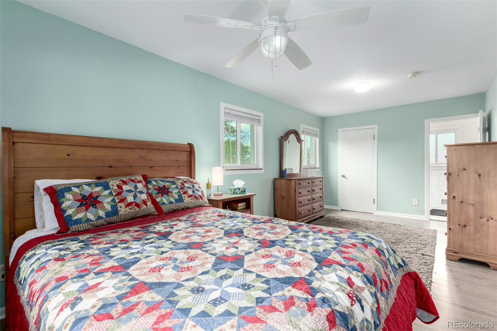 MLS Image #20 for 2733 s vrain street,denver, Colorado