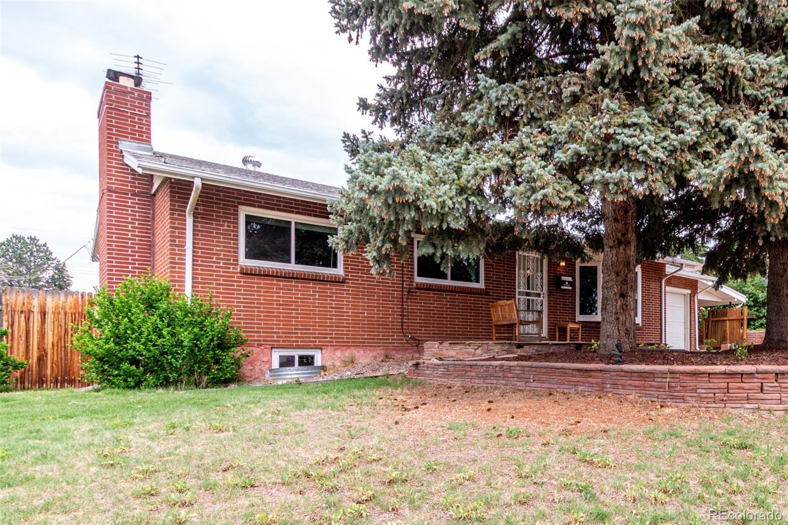 MLS Image #3 for 2733 s vrain street,denver, Colorado