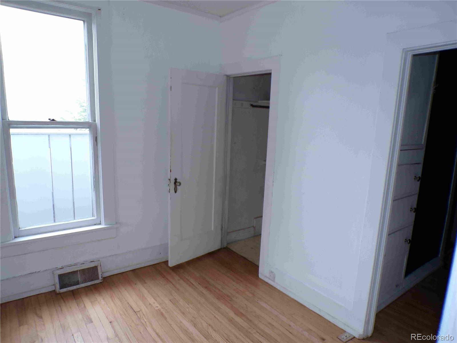 MLS Image #5 for 1346 s logan street,denver, Colorado