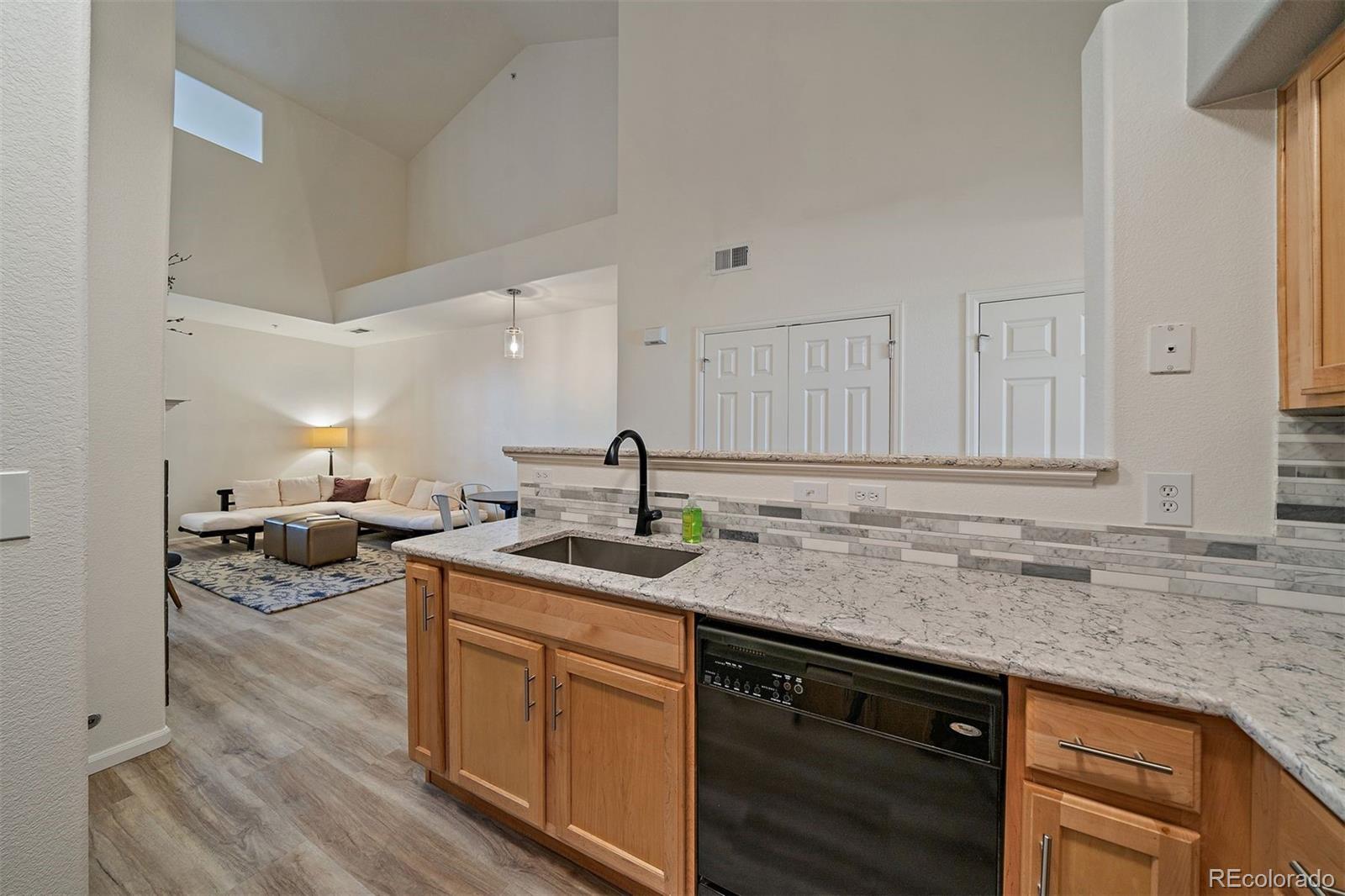 MLS Image #4 for 5465  zephyr street 201,arvada, Colorado