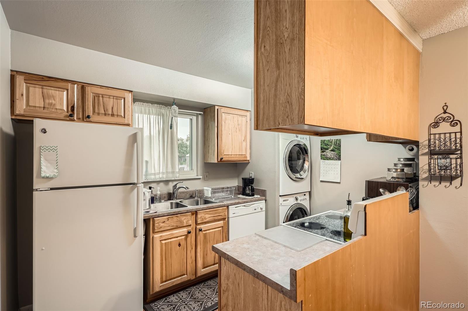 MLS Image #4 for 1250 s monaco street parkway 49,denver, Colorado