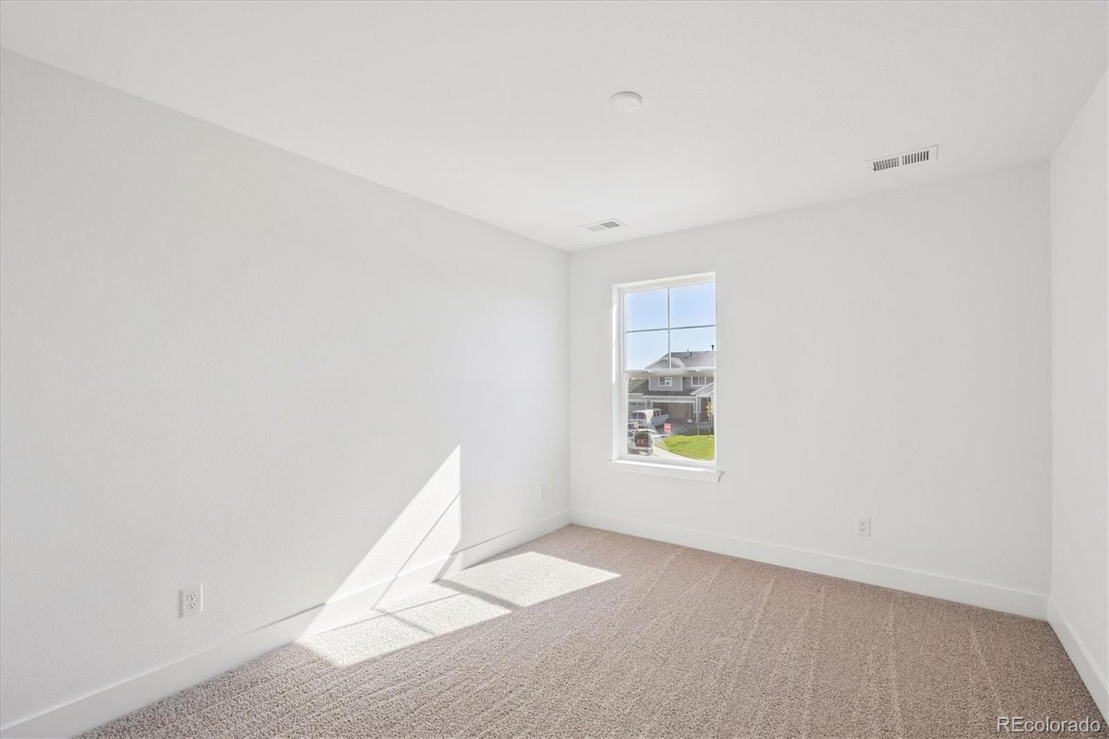 MLS Image #12 for 7127 e 126th place,thornton, Colorado