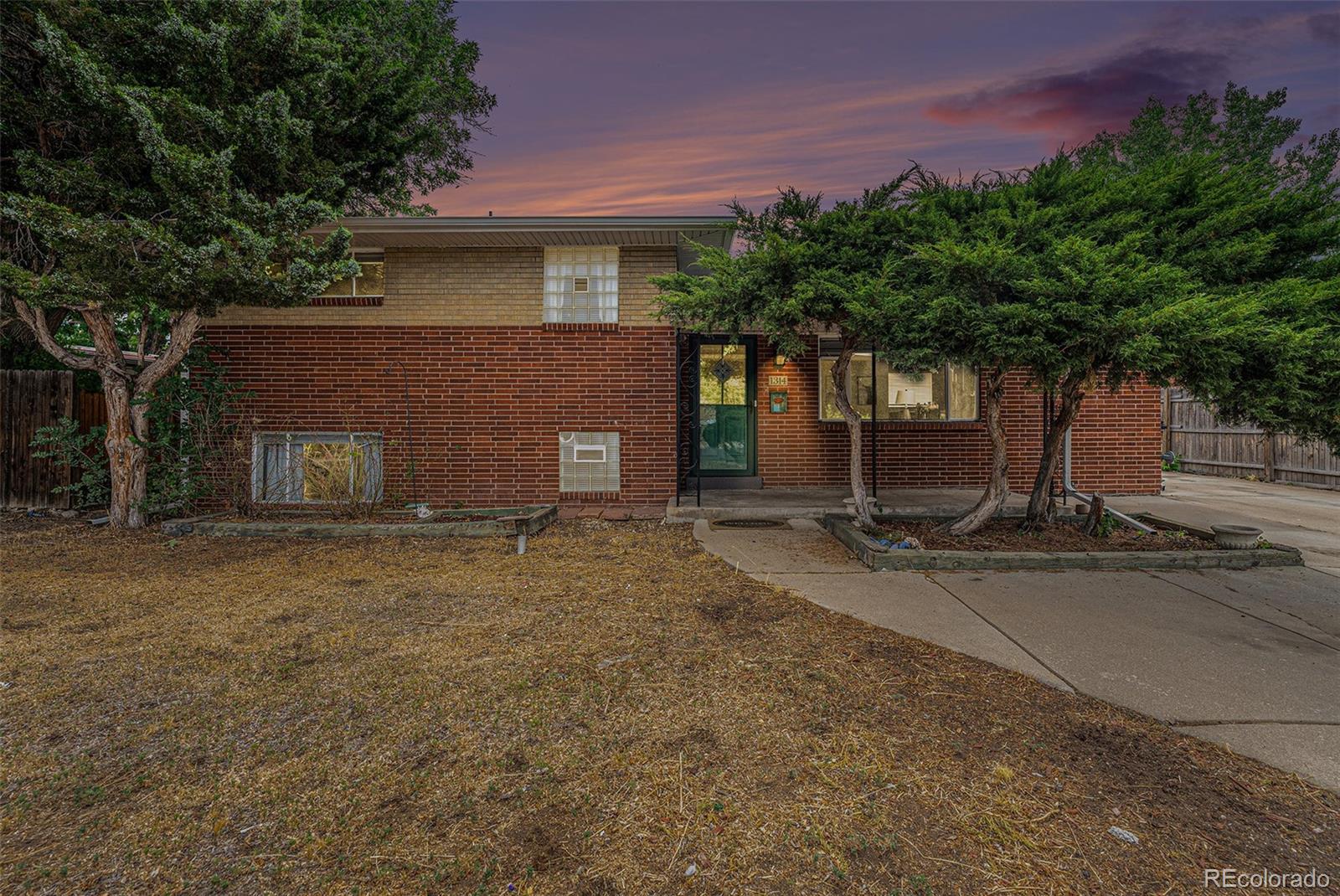 MLS Image #0 for 1314 s eliot street,denver, Colorado