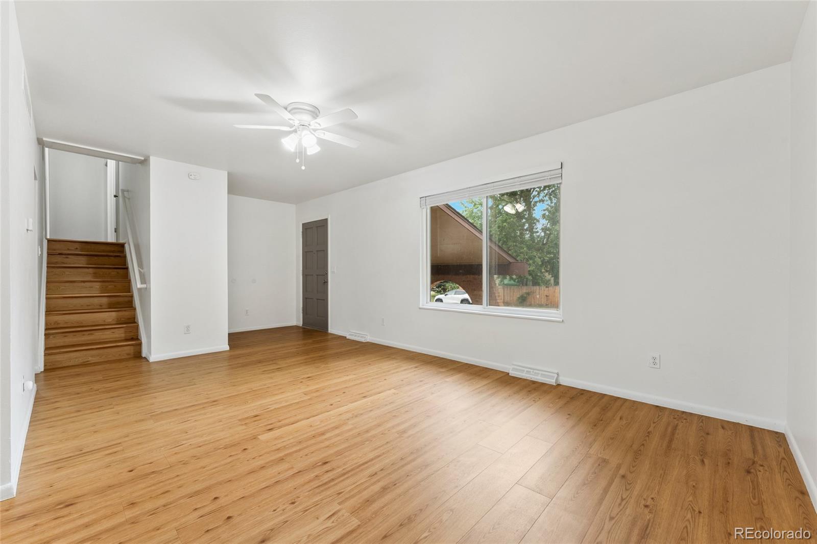 MLS Image #2 for 4617 s norfolk way,aurora, Colorado