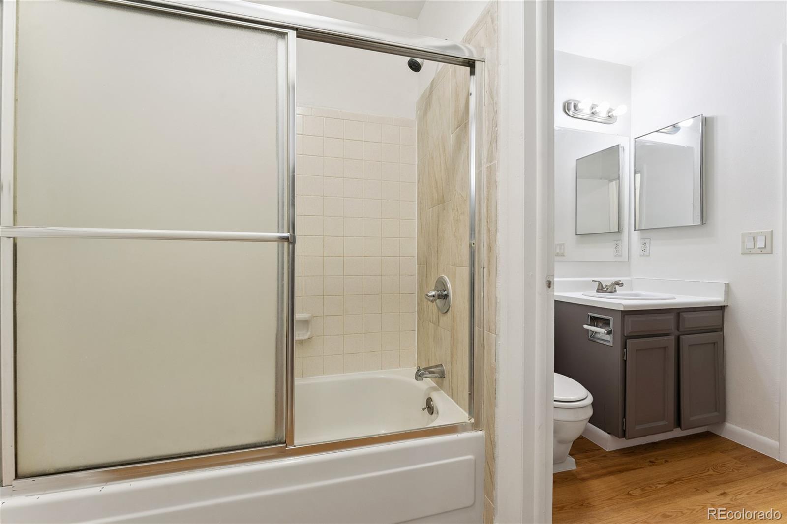 MLS Image #21 for 4617 s norfolk way,aurora, Colorado