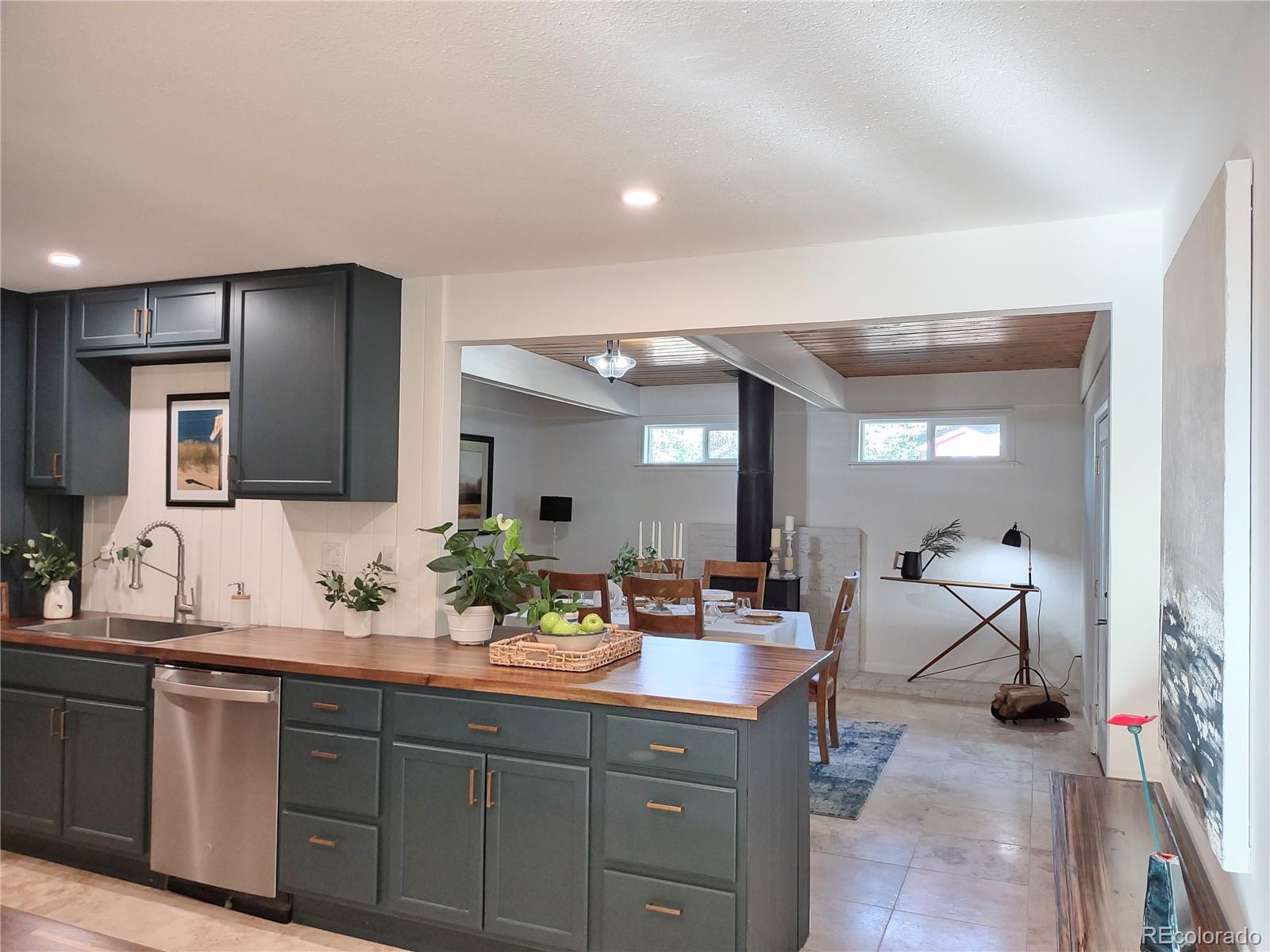 MLS Image #10 for 141  pierce drive,colorado springs, Colorado